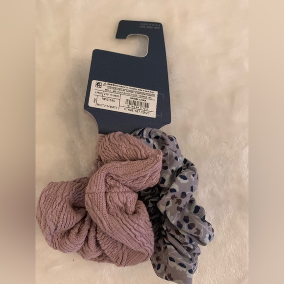 Universal Thread 2 pack Hair Twisters (NWT) - Picture 4 of 5